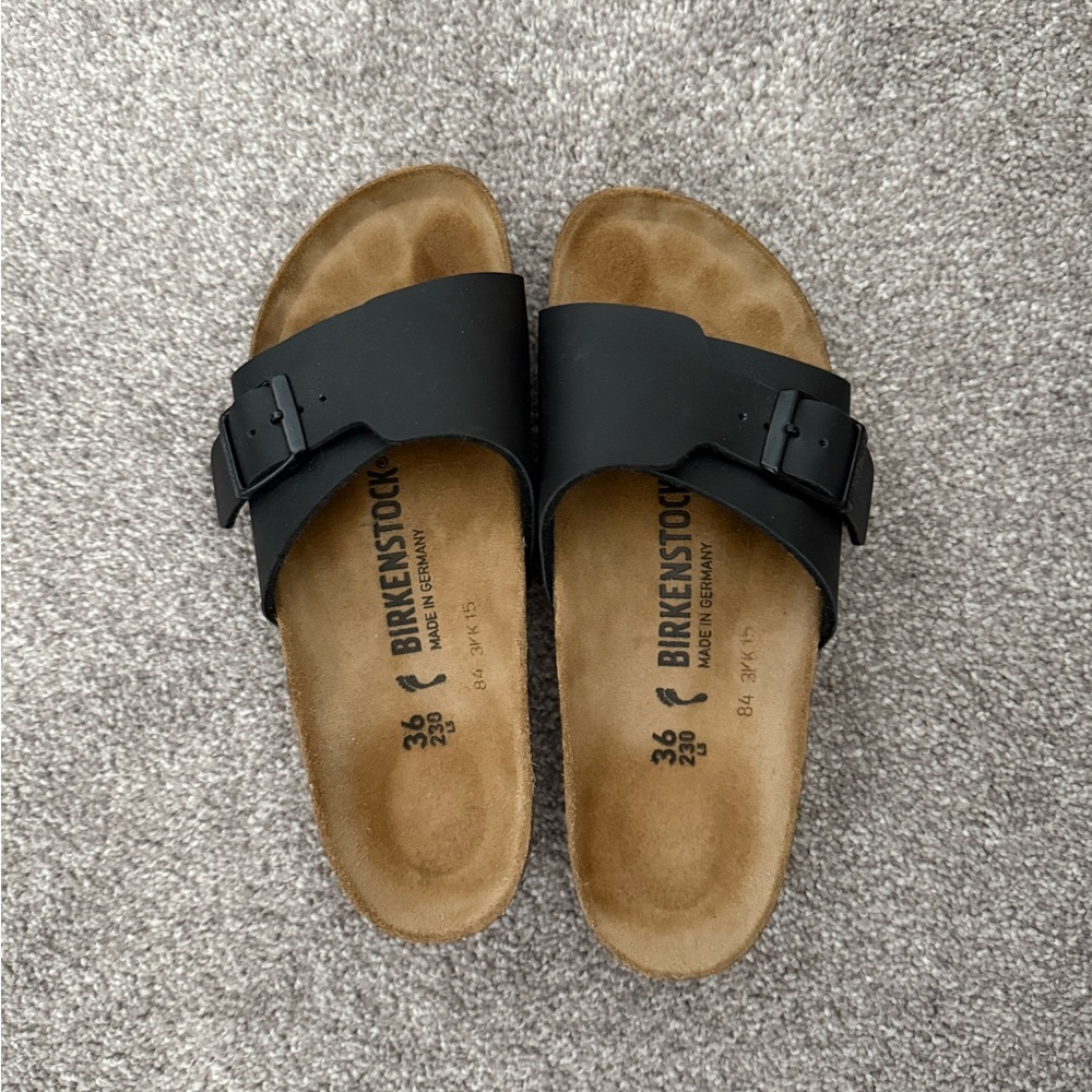 Birkenstock Black Sandals - PERFECT CONDITION